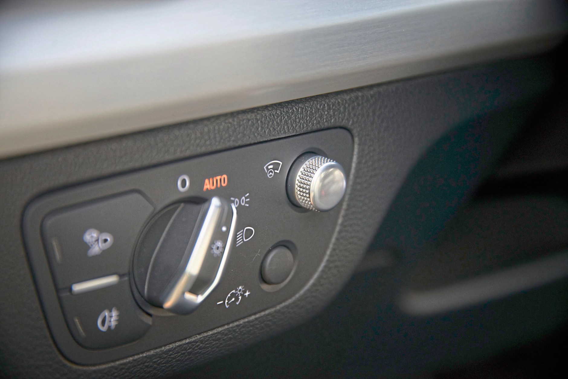 Audi Q5 Sportback kontra BMW X4 i Mercedes GLC Coupe