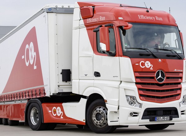 Mercedes Efficiency Run - pomysł na ciężarówkę przyszłości!