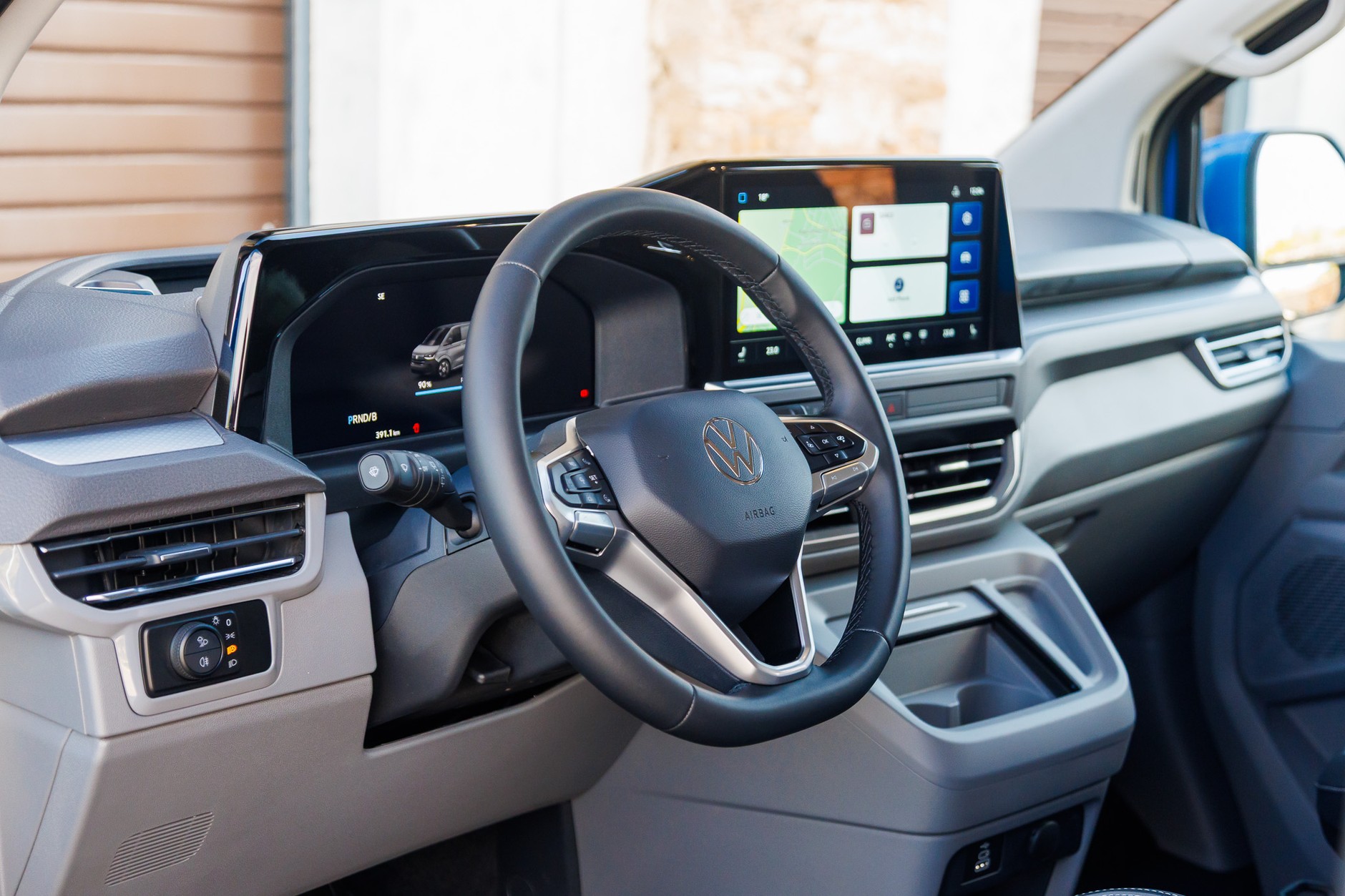 Volkswagen Caravelle T7 EV