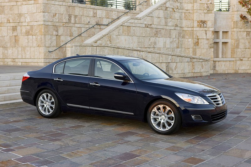 Detroit 2008: Hyundai Genesis - koreański flagowiec dopływa (oficjalne informacje)