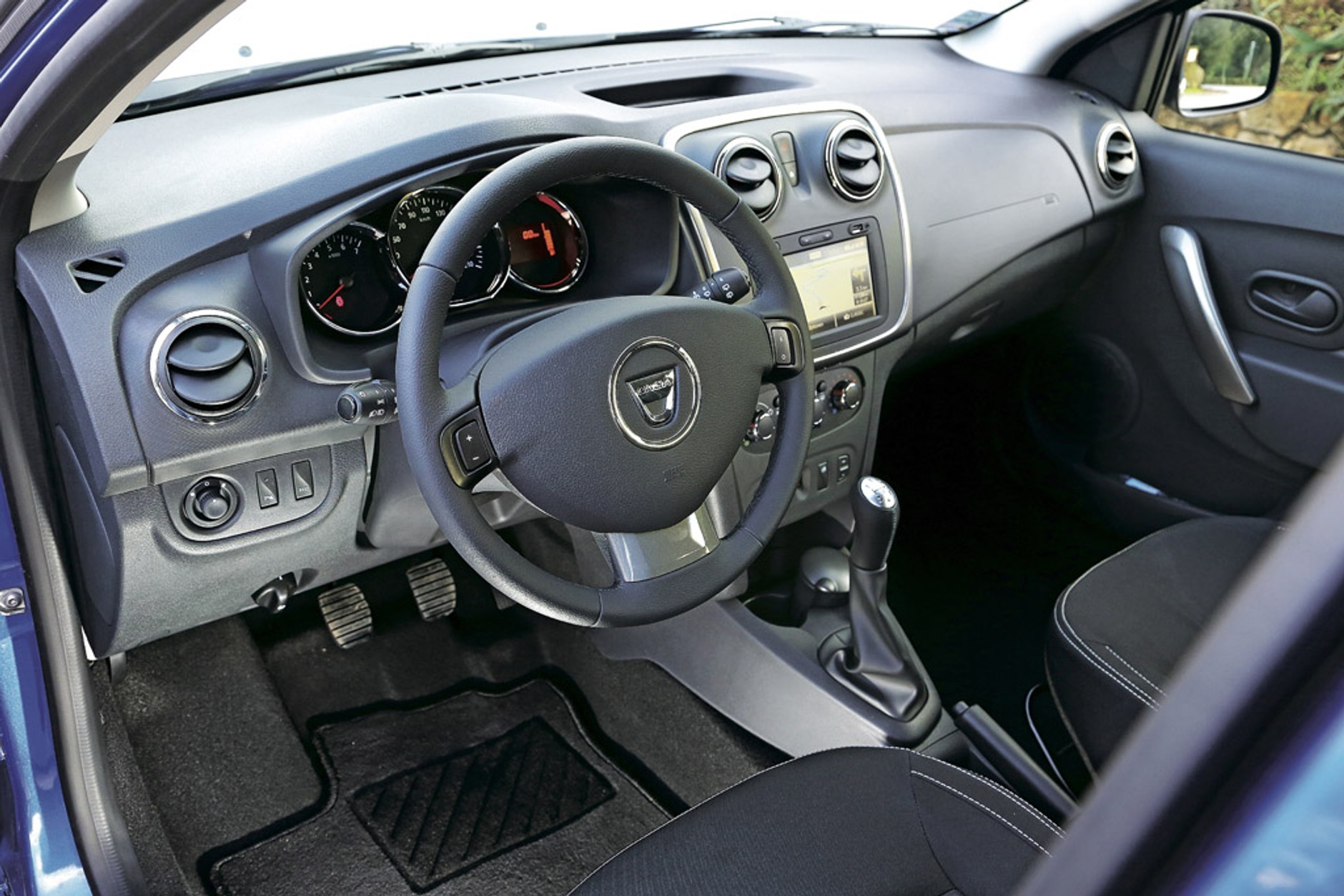 Nowa Dacia Sandero: czy liczy się tyko cena?