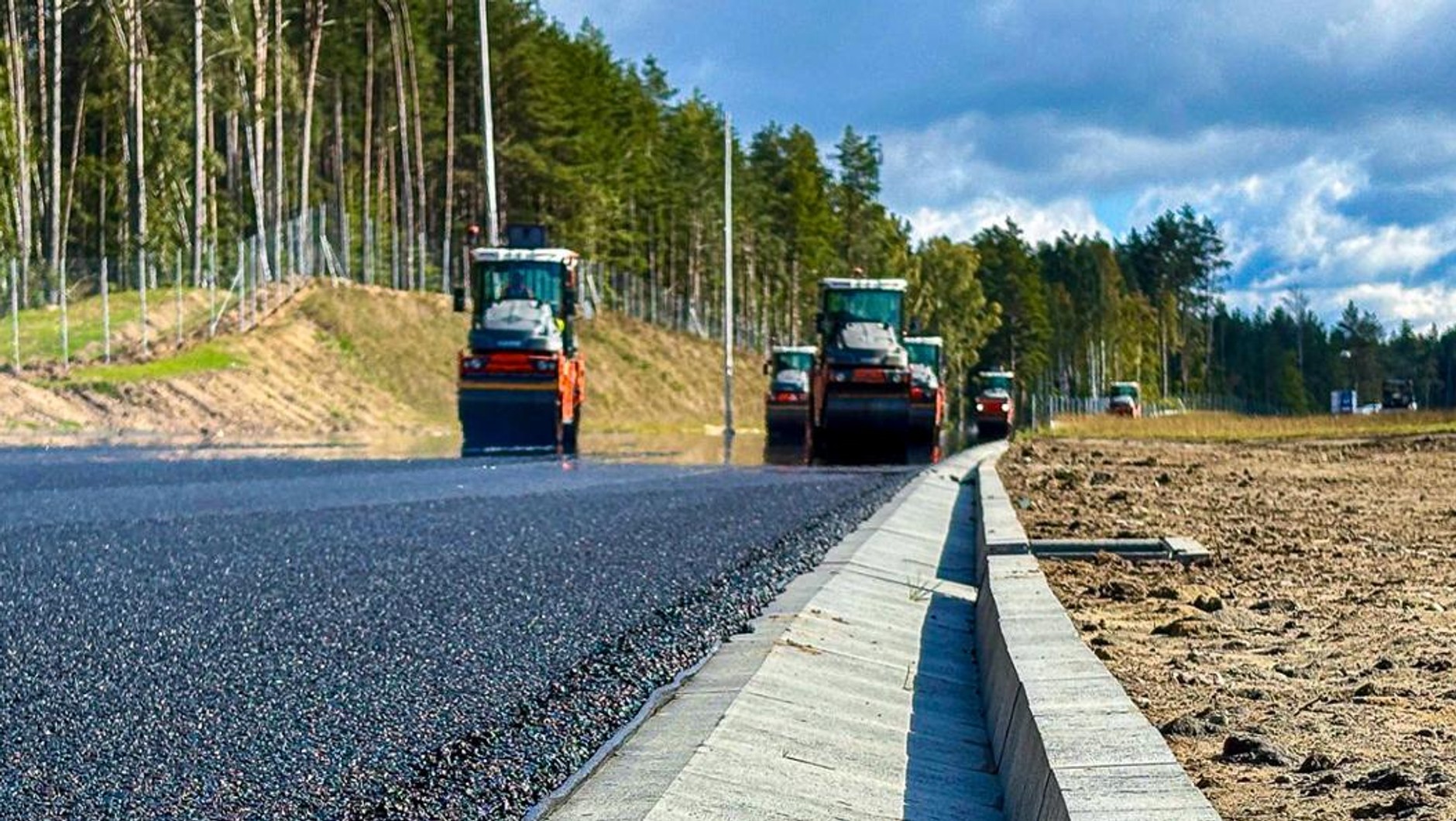 Prace na obwodnicy Źukowa