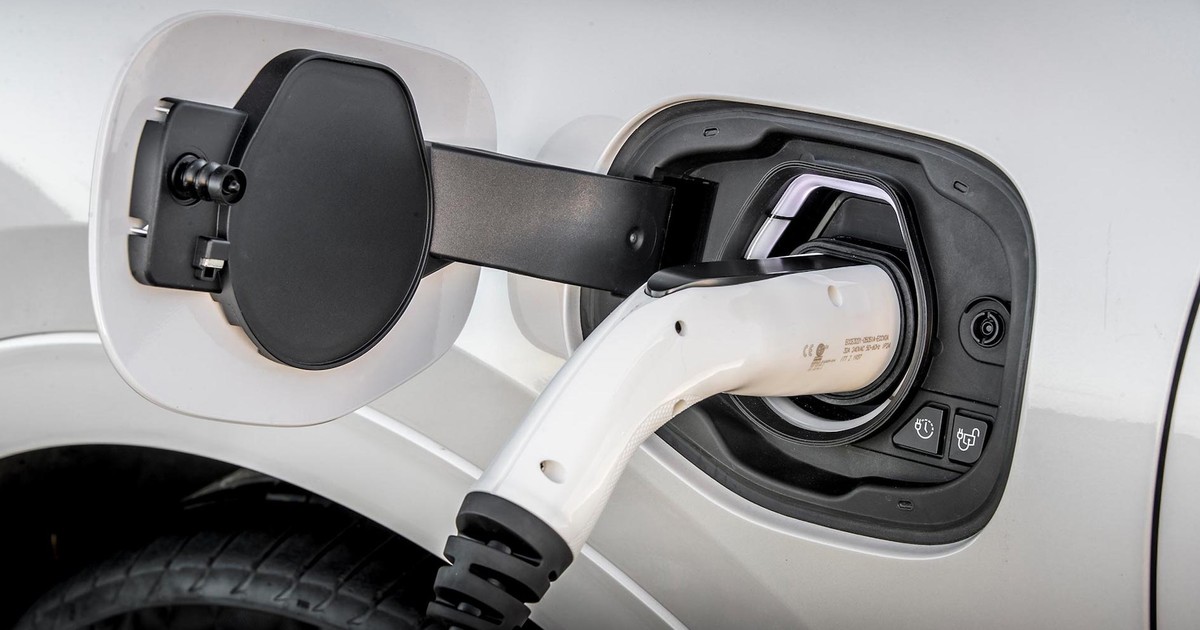 Hybrydy plug-in realnie palą znacznie więcej niż w katalogu