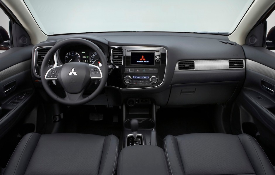 Nowy Mitsubishi Outlander od 98 990 zł