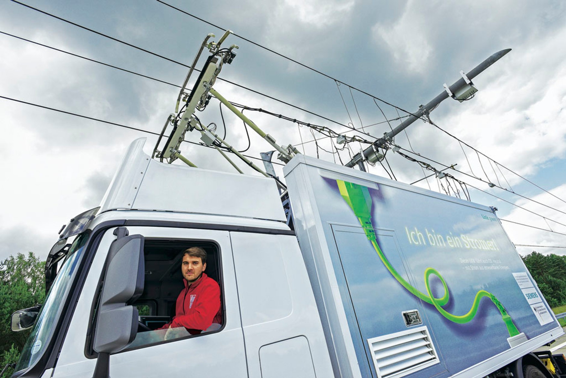 Ciężarówka prawie jak trolejbus