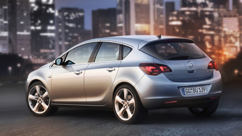 Opel Astra IV - Kompaktowa doskonałość