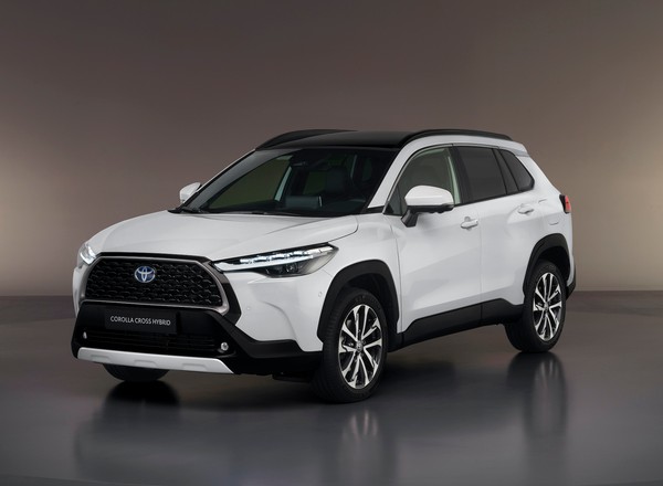 Toyota Corolla Cross – oficjalnie debiutuje uterenowiona odmiana
