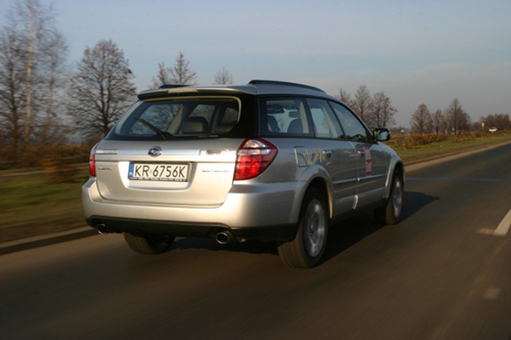 Subaru Outback 3.0 - Właściwy kierunek