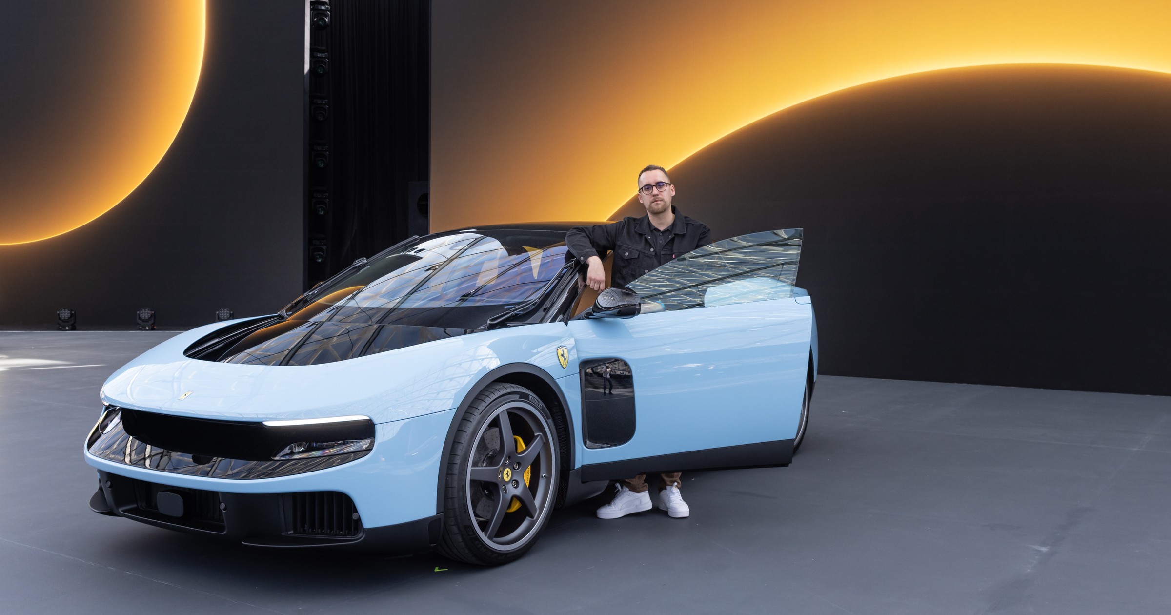 Ferrari Luce i redaktor Filip