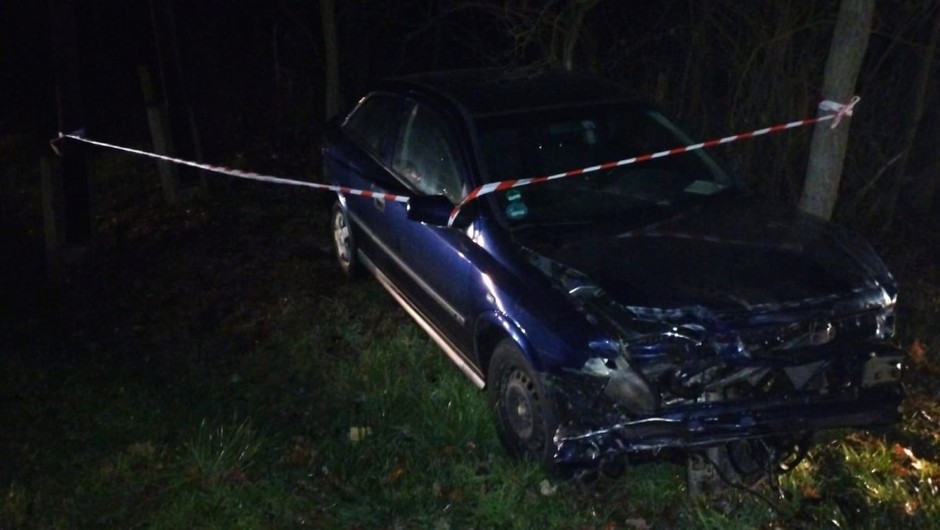 Mając 2,5 promila wiózł troje dzieci i spowodował kolizję