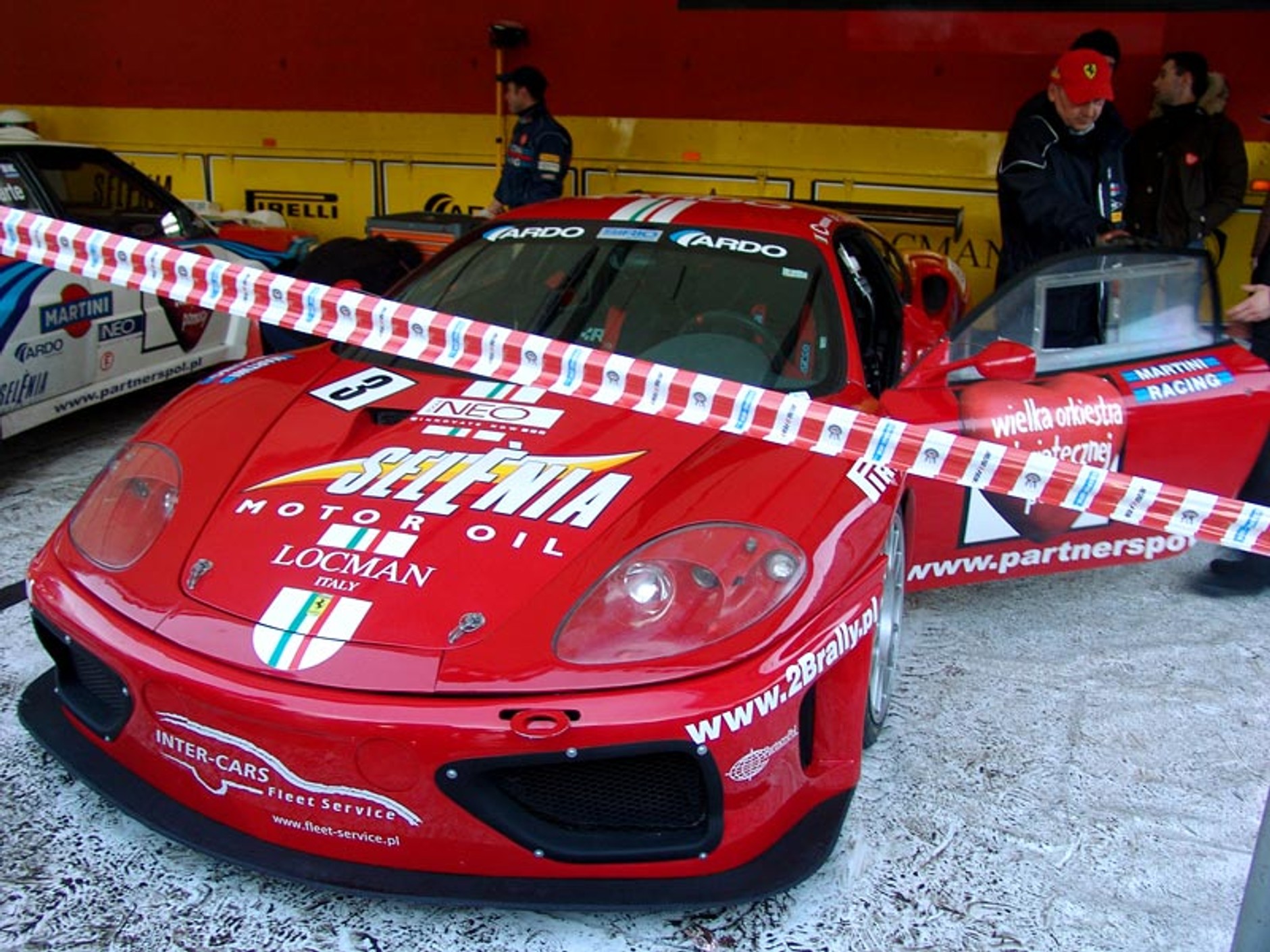 WOŚP 2008: wielki finał pod Pałacem Kultury (foto)