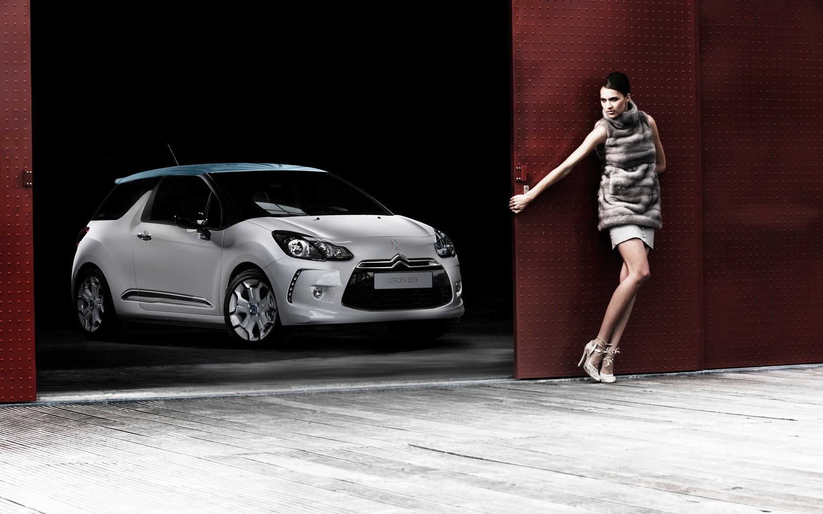 Kusicielka w Citroenie