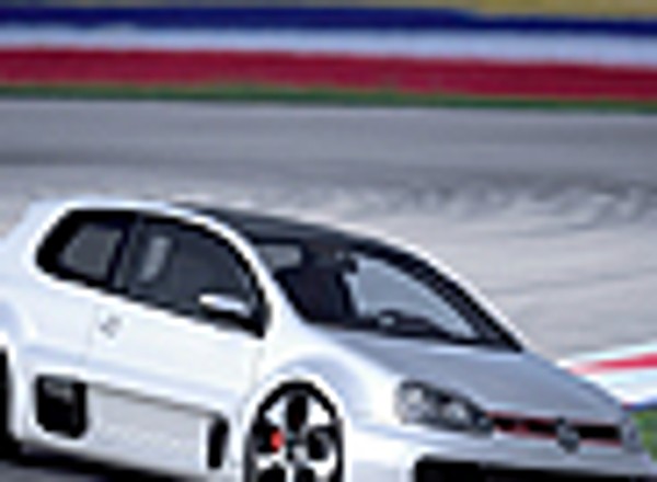 Volkswagen Golf GTI W12 650 Concept - Wściekły potencjał