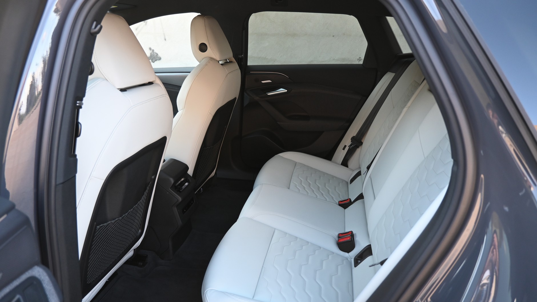 Audi A6 e-tron Avant