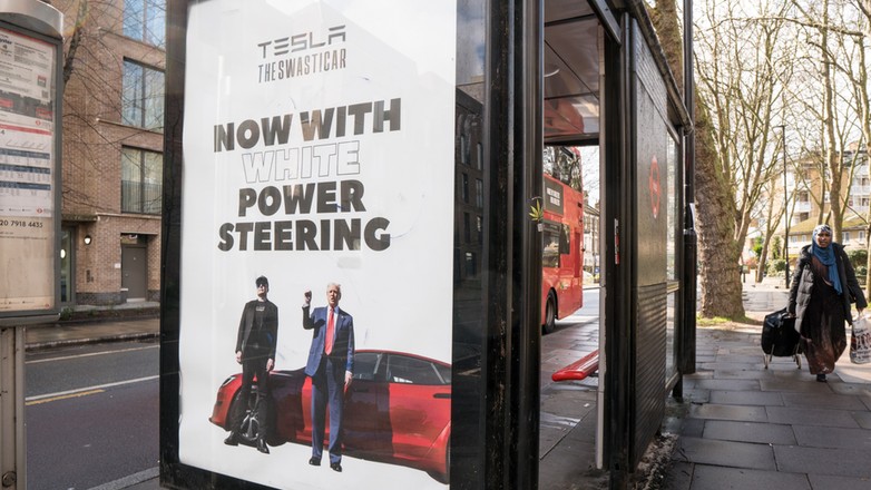 W Londynie trwa akcja anty-Muskowa