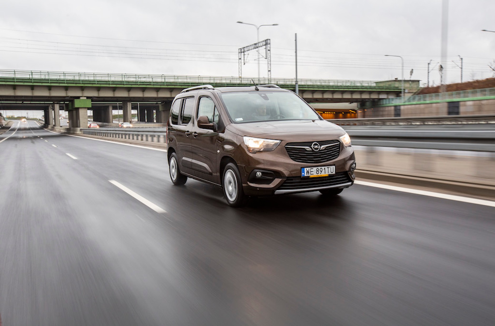 Opel Combo Life w stylu vana