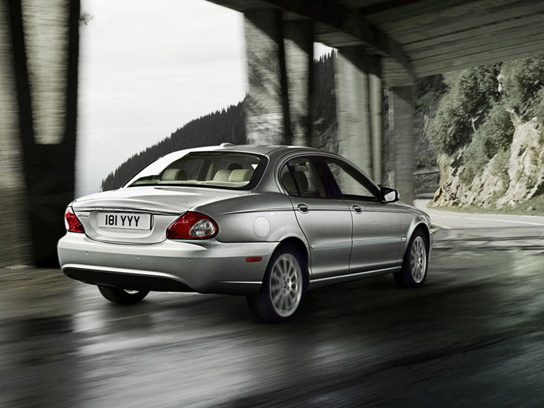 Jaguar X-Type: zmiany na rok 2008