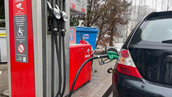 Ceny paliw od poniedziałku. Tyle zapłacimy za Pb95, ON i LPG. Padnie granica szóstki