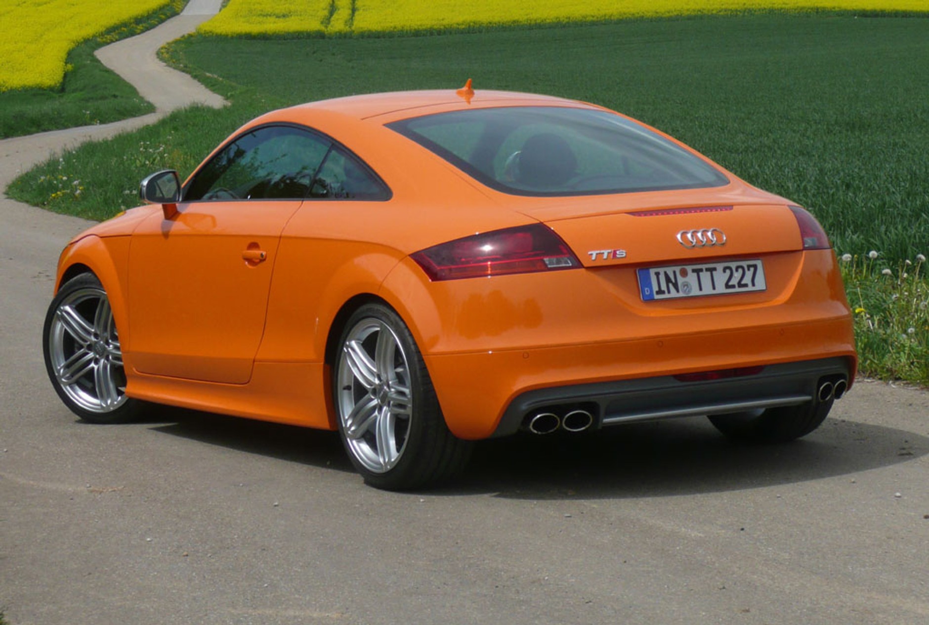 Audi TT po liftingu - Więcej mocy, mniejsze spalanie