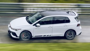 Polscy dealerzy przyjmują już zamówienia na nowego Golfa GTI. Znamy ceny