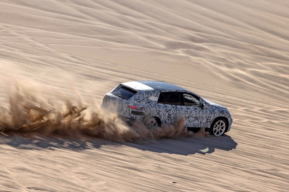 Mercedes EQS SUV