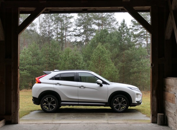 Mitsubishi Eclipse Cross wezwane do serwisu na akcję naprawczą