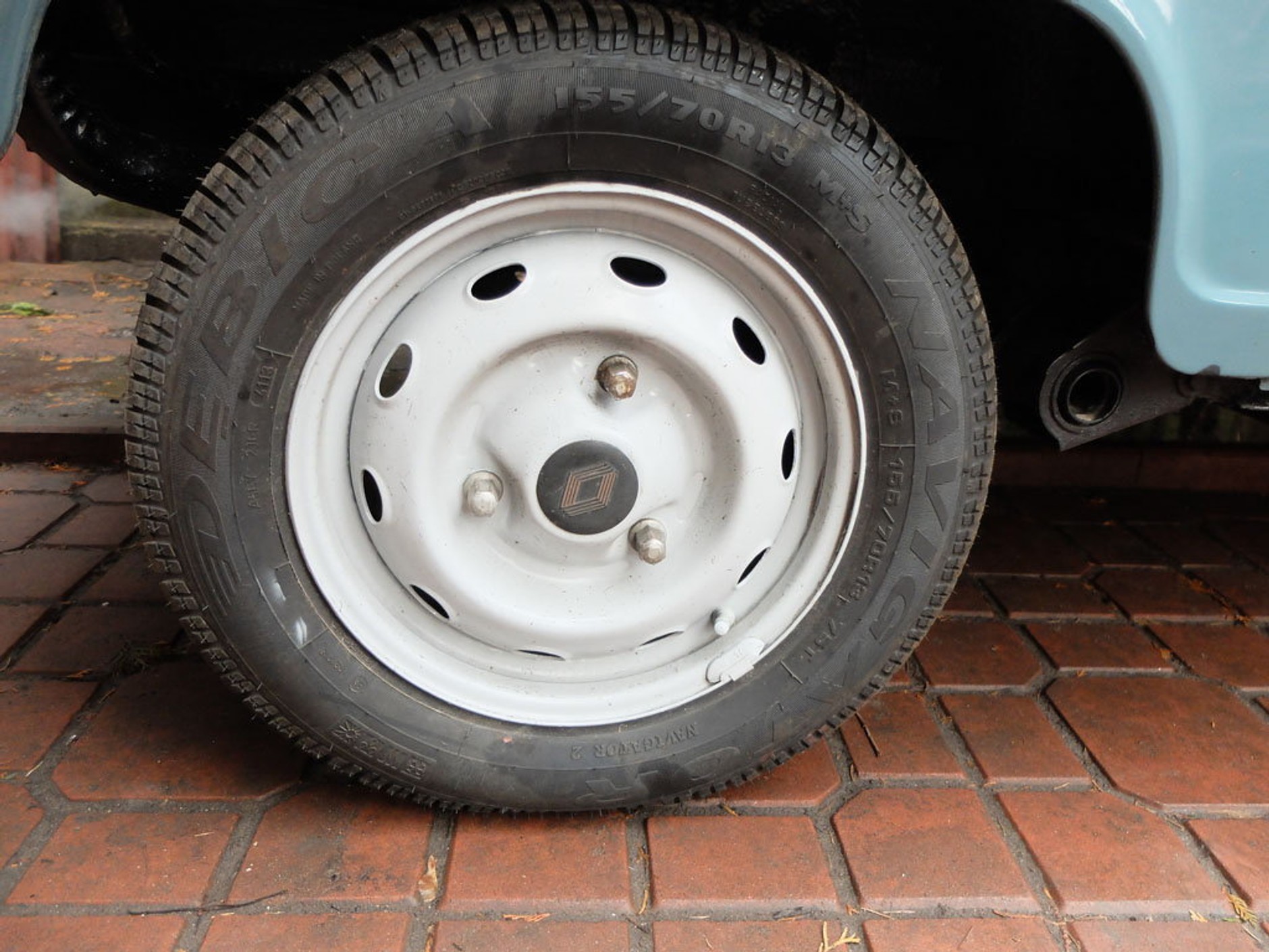 Łódzki żandarm - Kupujemy Renault 4