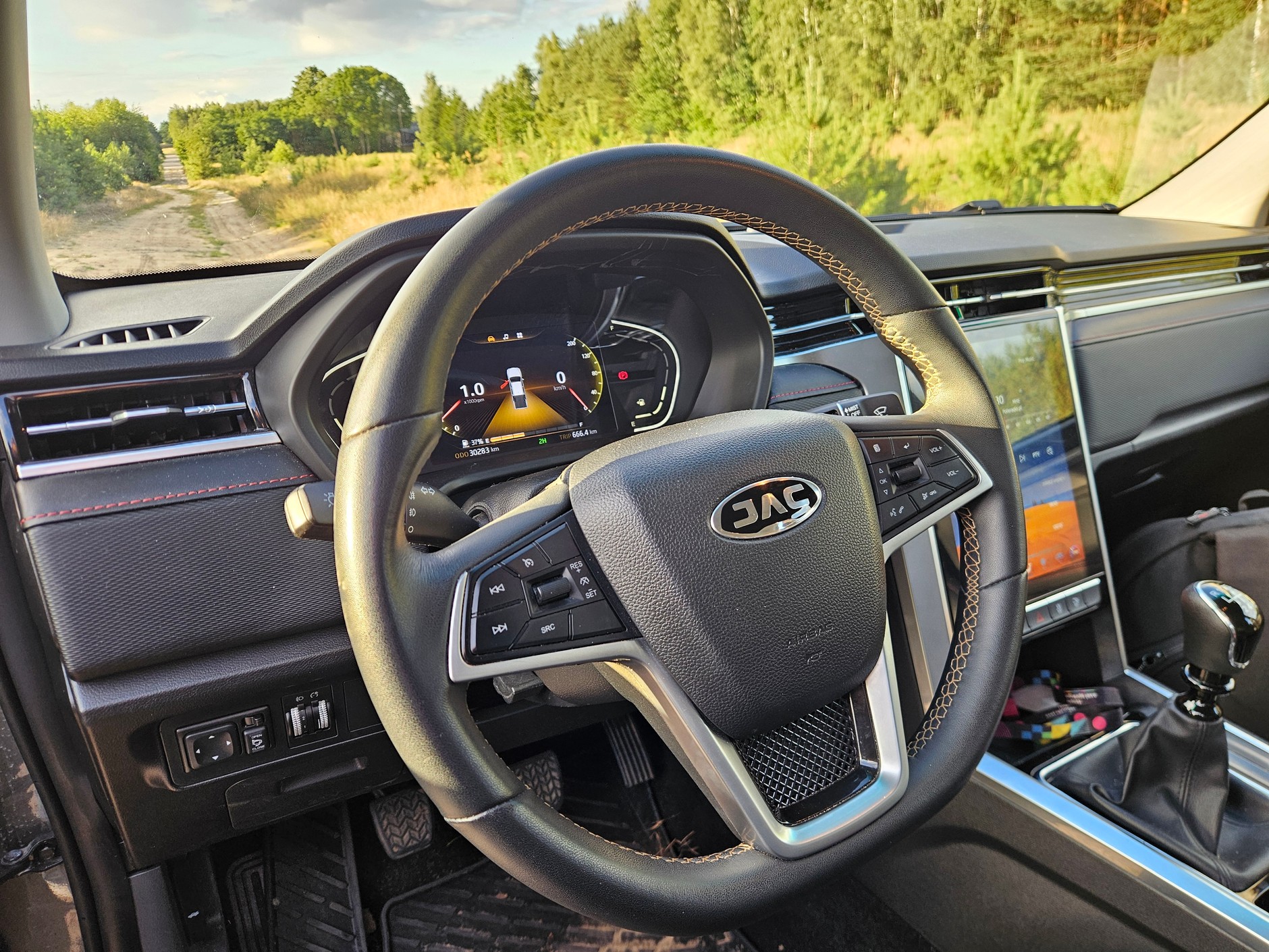 JAC T8 Pro