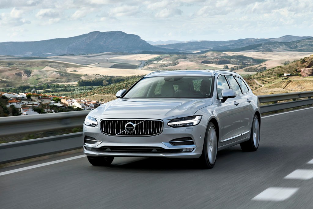 Volvo V90 D5 AWD - wielkie luksusowe kombi