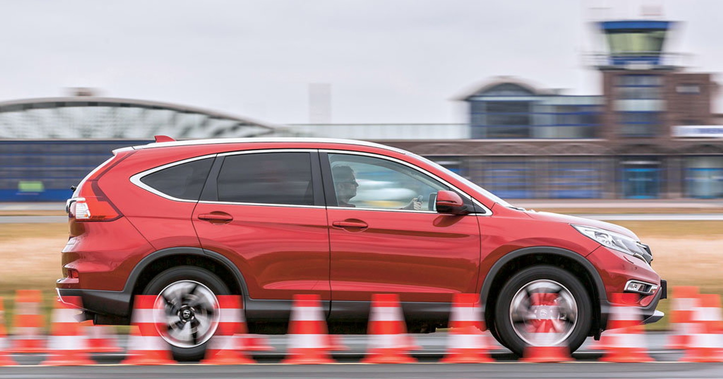 Czy mały silnik wystarczy? Test Hondy CR-V