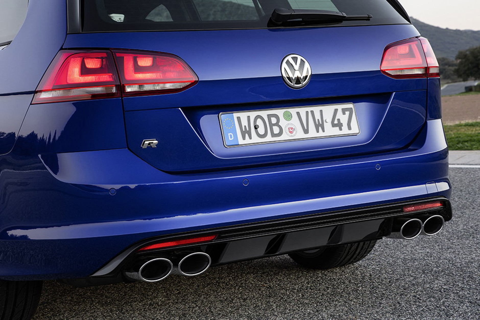 VW Golf R Variant
