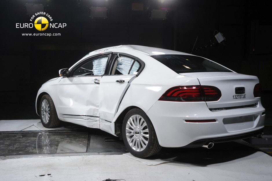 Qoros 3 Sedan