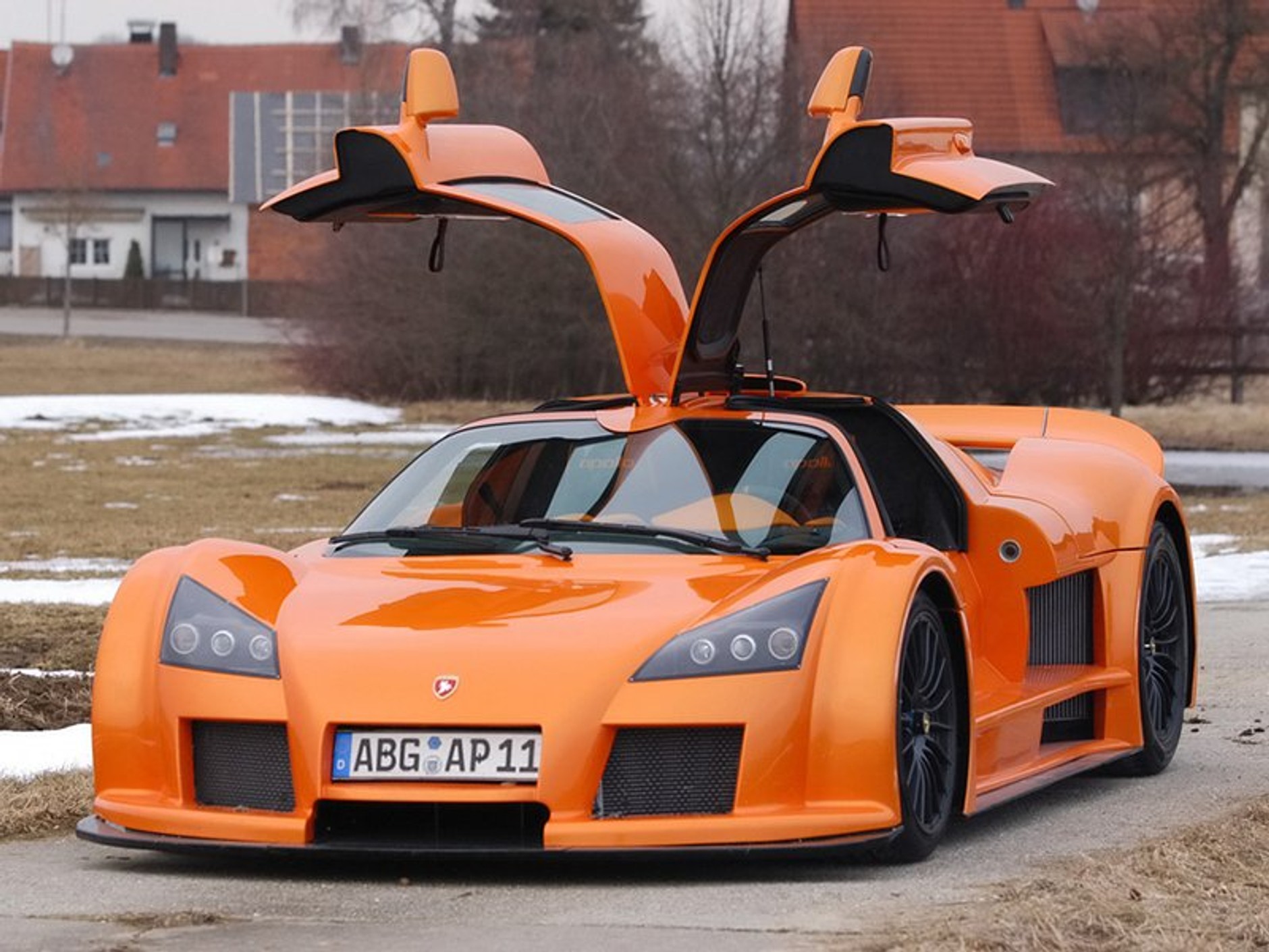 Gumpert Apollo Sport: z piekła rodem