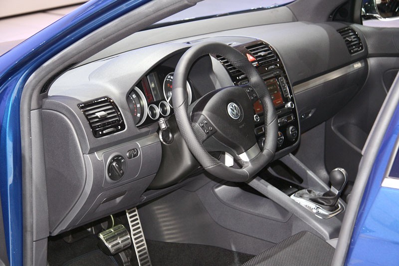 Essen Motor Show 2007: Volkswagen Golf Variant RaVe 270 – premiéra tuningowego konceptu