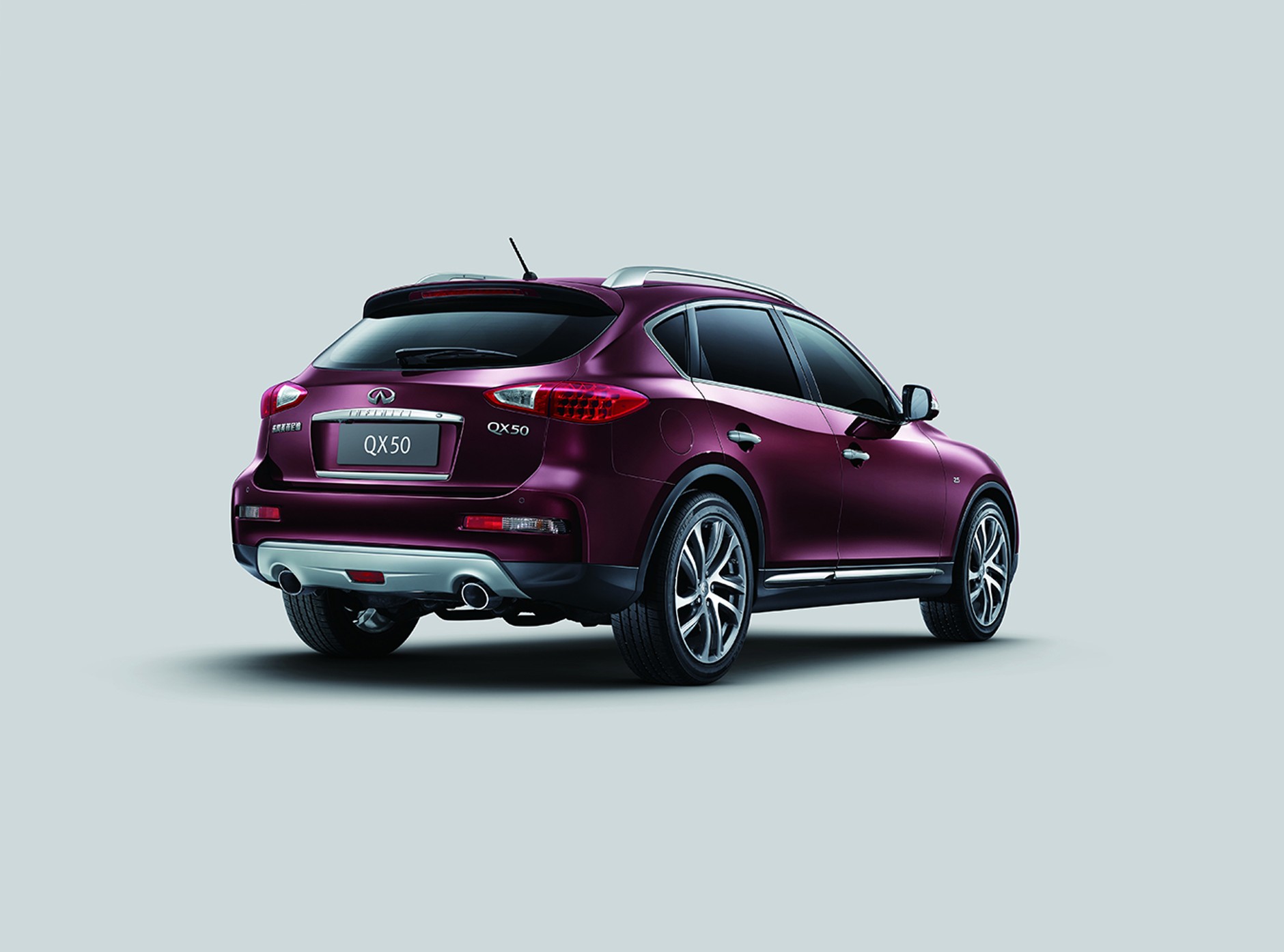 Infiniti QX50 w wersji przedłużonej