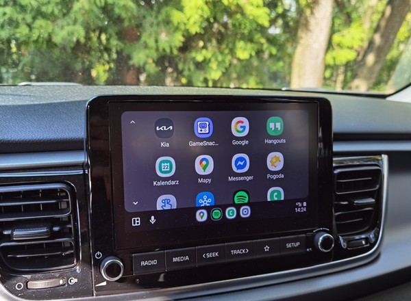 Android Auto cię zaskoczy. Są nowe funkcje. Teraz wszyscy je zobaczą