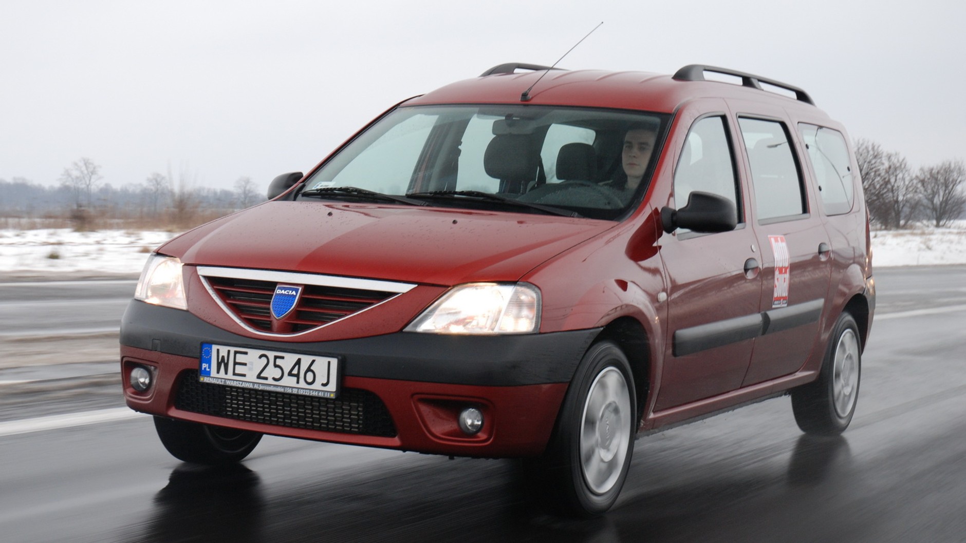 4. Dacia Logan MCV (2006-13), od 7000 zł. Polecamy: 1.6/84 KM