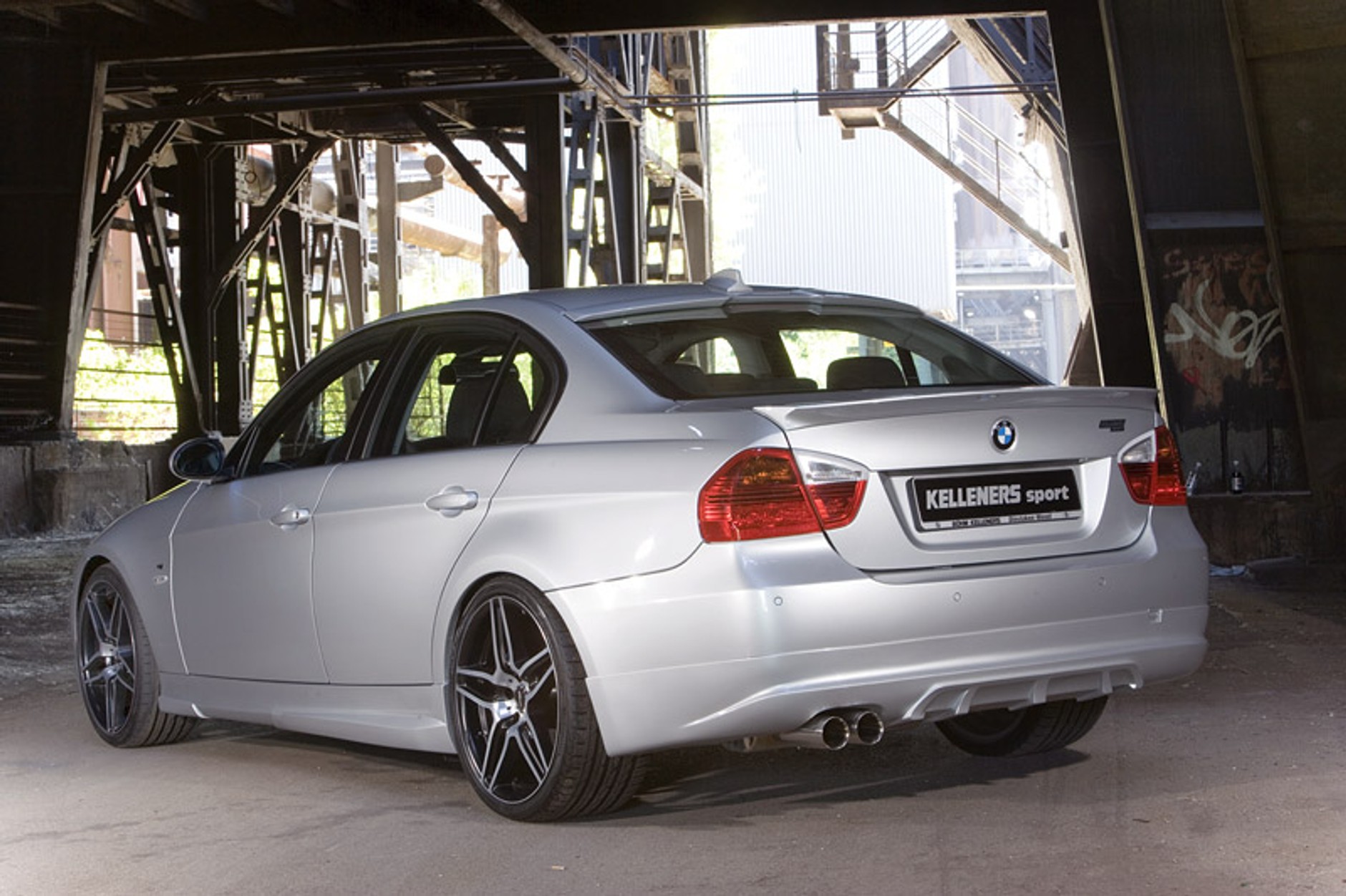 Kelleners BMW 330i: elegancki, ale jakościowy tuning