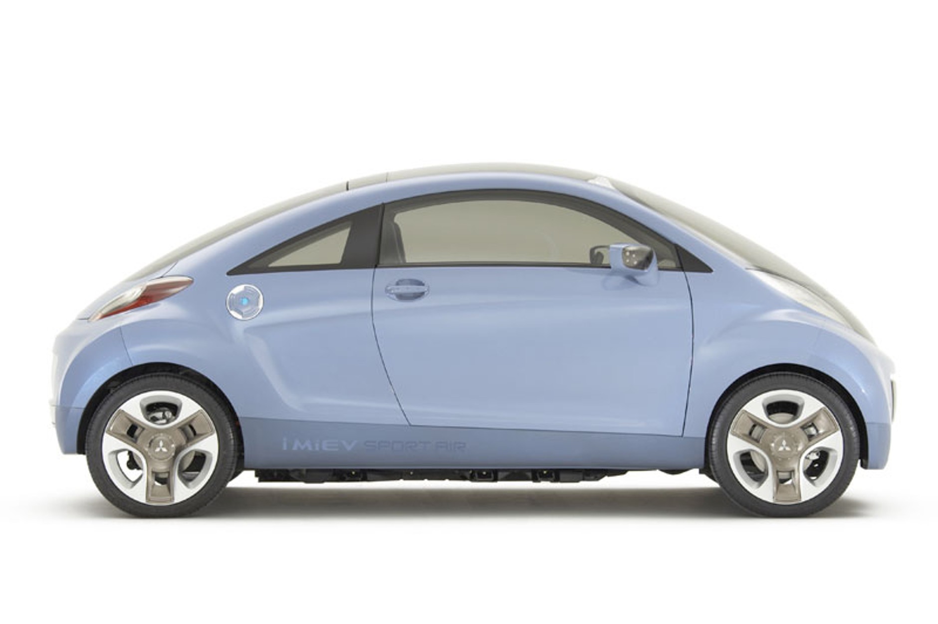 Genewa 2009: Mitsubishi pokazało concept car – kabriolet i MiEV SPORT AIR