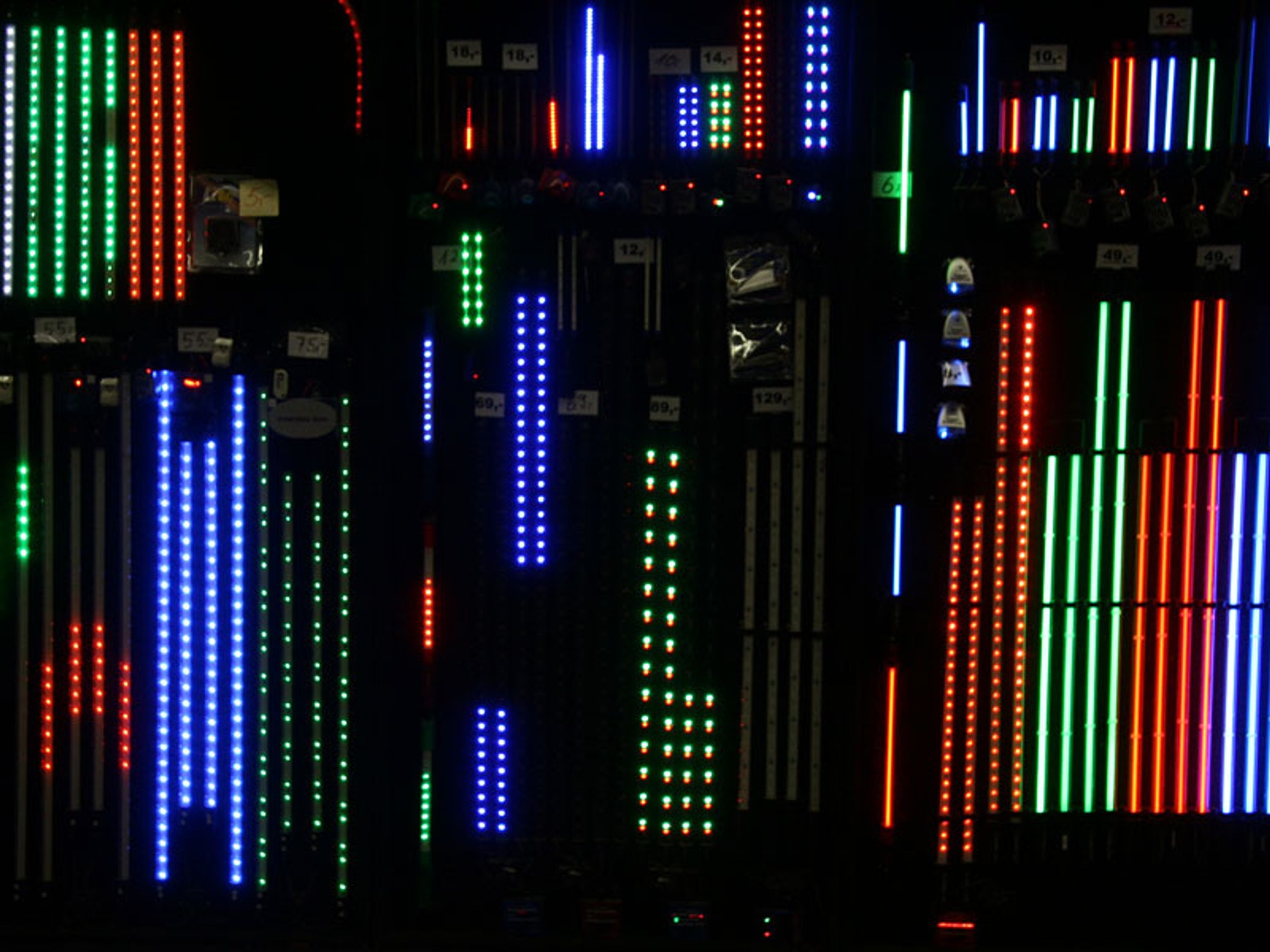 Essen Motor Show 2007: Spoilery, bajery, kilowaty (fotogaleria 4)