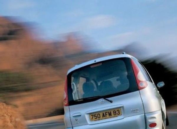 Toyota Yaris Verso 1.3 16V - Yaris inaczej