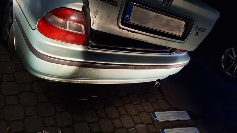 Zatrzymana honda z tablicami od innego pojazdu