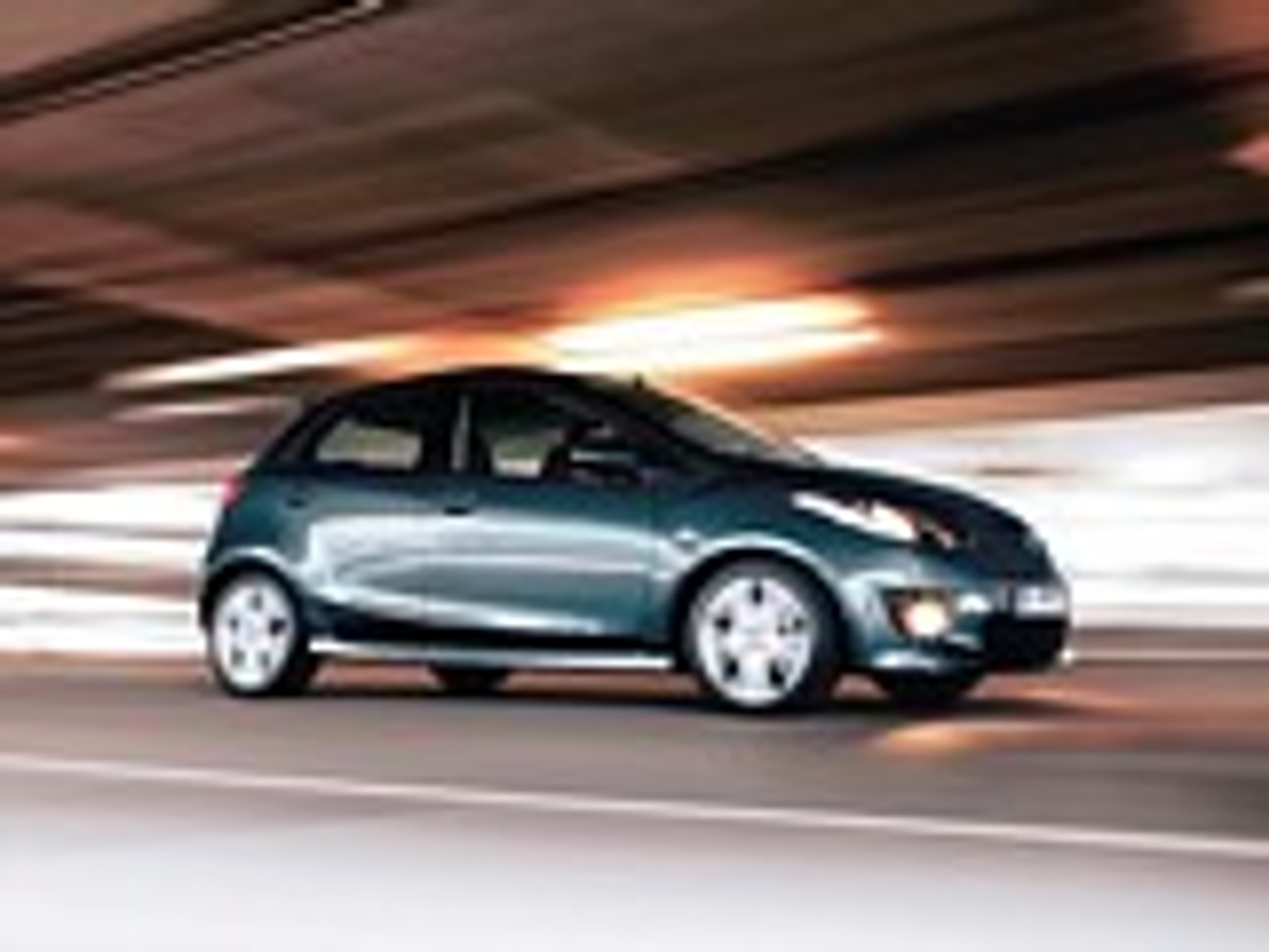 Mazda 2 1.5 Independence - Zawsze pod prąd!