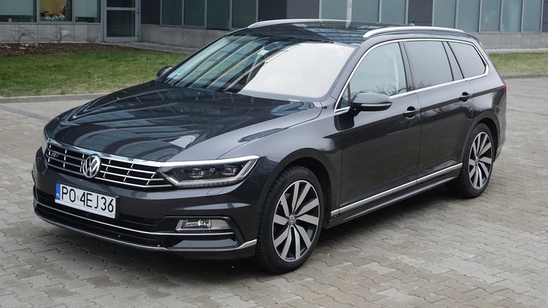 Volkswagen Passat kontra Volkswagen Touran