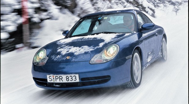Tanio jak na Porsche - 911 Carrera 4