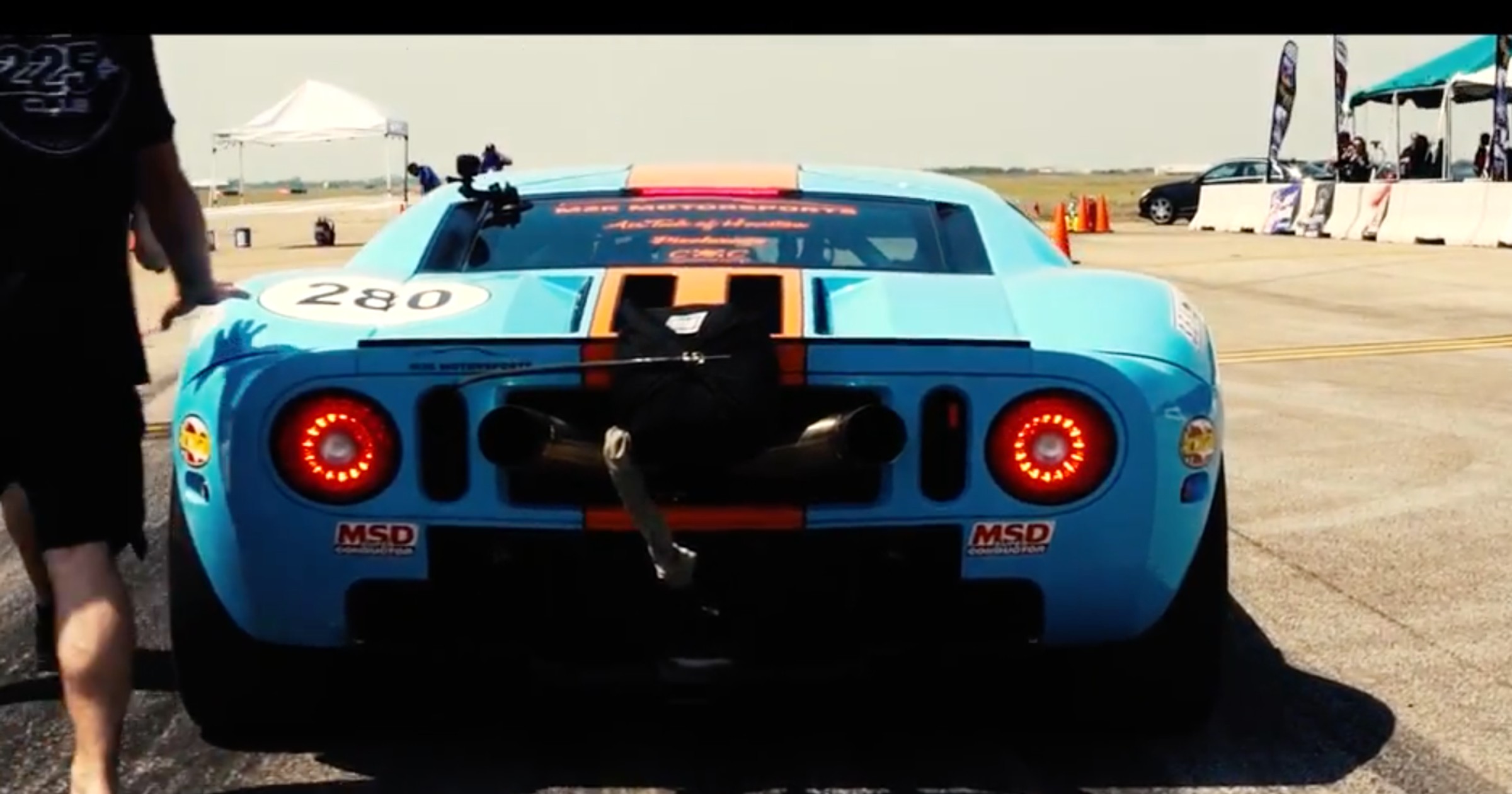 Ford GT