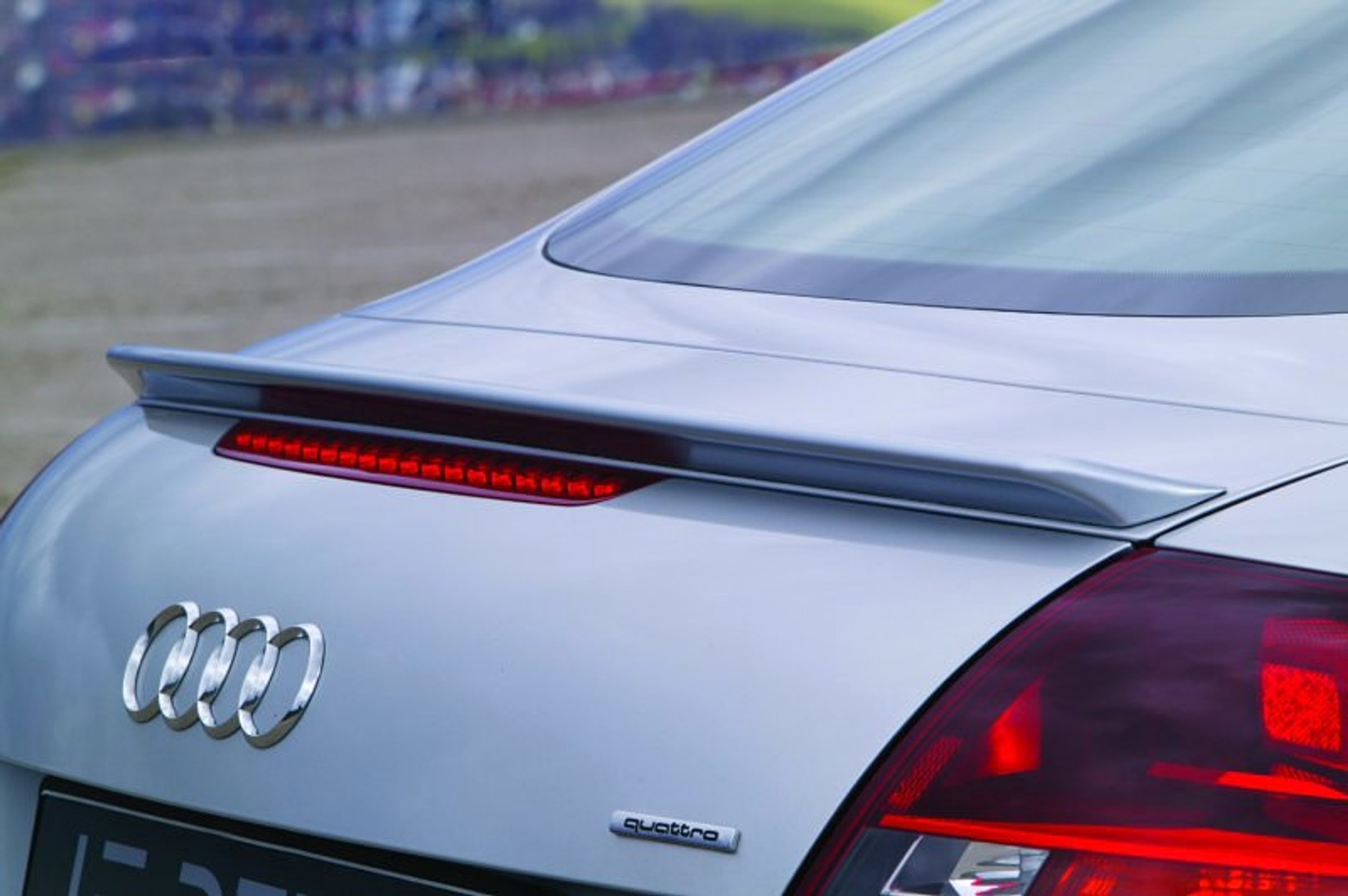 JE Design Audi TT: pogromca 911 Carrera?