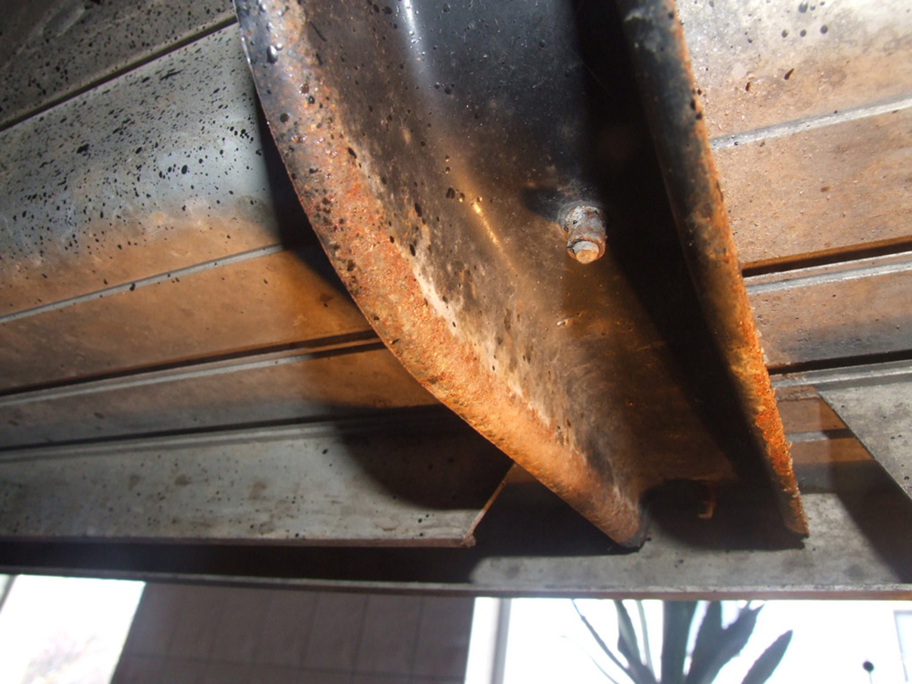 Zobacz, ile warta jest gwarancja antykrozyjna