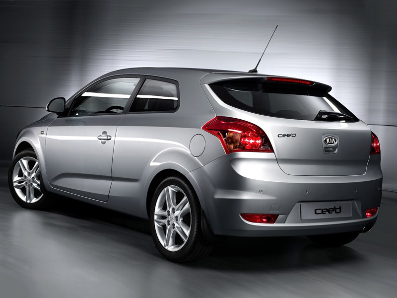 IAA Frankfurt 2007: Kia Pro_cee´d - troje drzwi i nowy tył