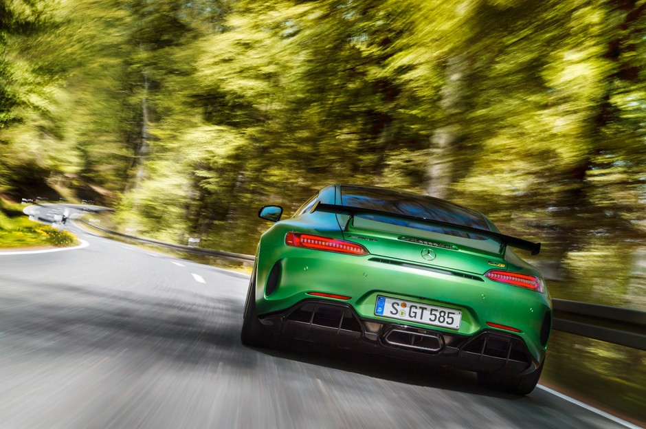 Mercedes-AMG GT R